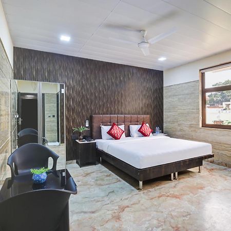 דלהי Hotel Singh Palace מראה חיצוני תמונה