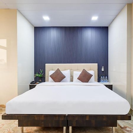 דלהי Hotel Singh Palace מראה חיצוני תמונה