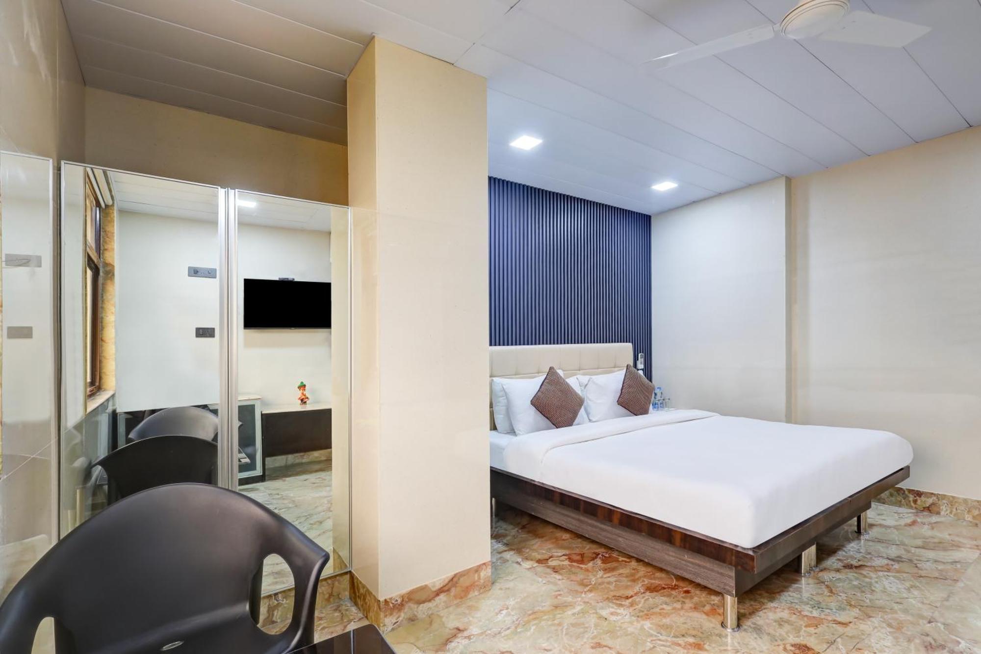 דלהי Hotel Singh Palace מראה חיצוני תמונה