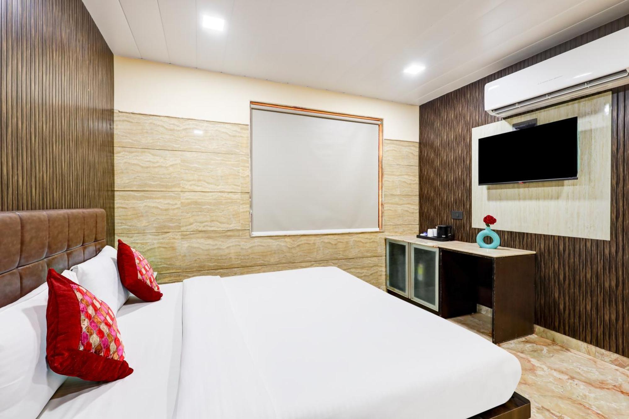 דלהי Hotel Singh Palace מראה חיצוני תמונה
